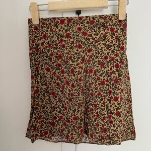 Realisation Par Mini Skirt